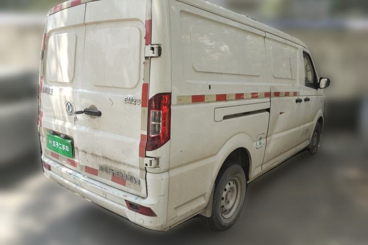 Used Dongfeng Yufeng EM26 2023 High-End Model 41.86 kWh CATL Rear Right 45 Deg