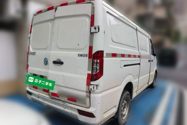 Used Dongfeng Yufeng EM26 2023 High-End Model 41.86 kWh CATL Rear Right 45 Deg