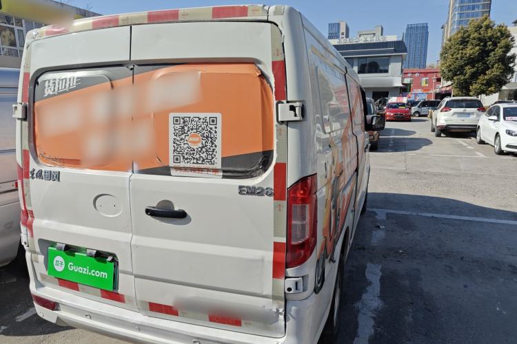 Used Dongfeng Yufeng EM26 2023 High-End Model 41.86 kWh CATL Rear Right 45 Deg