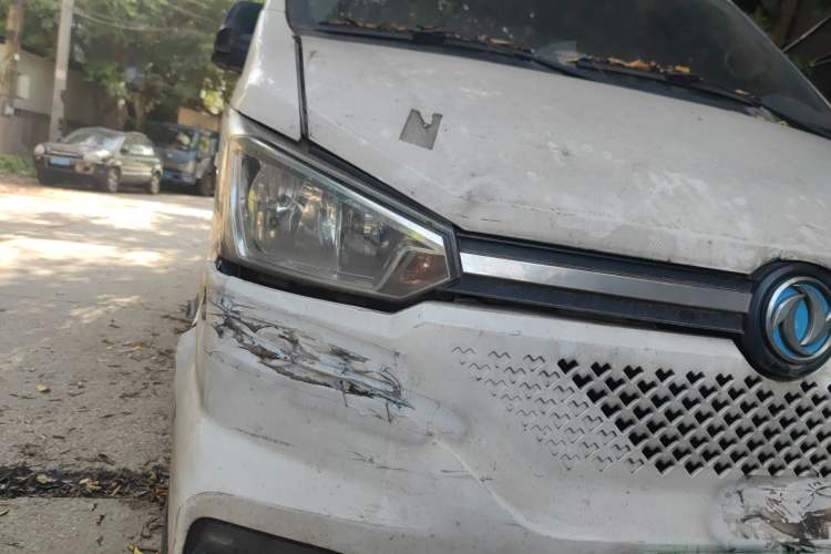 Used Dongfeng Yufeng EM26 2023 Standard Edition 41.472 kWh Henan Lithium Power Right Front Headlight