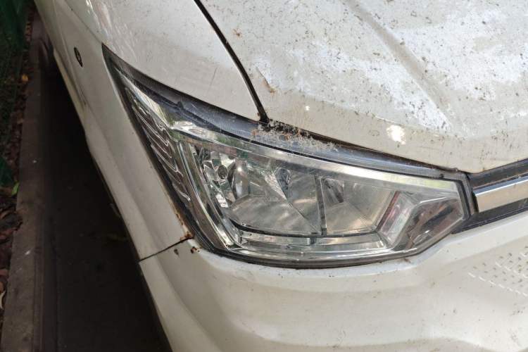 Used Dongfeng Yufeng EM26 2023 Standard Edition 41.472 kWh Henan Lithium Power Right Front Headlight