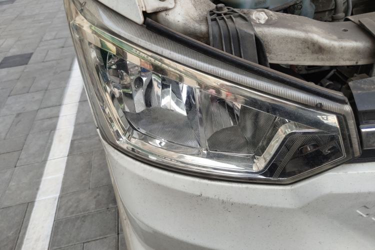 Used Dongfeng Yufeng EM26 2023 High-End Model 41.86 kWh CATL Right Front Headlight