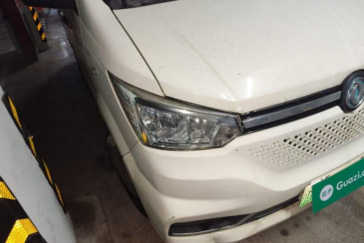 Used Dongfeng Yufeng EM26 2023 Standard Edition 41.472 kWh Henan Lithium Power Right Front Headlight