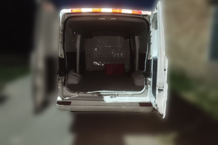 Used Dongfeng Yufeng EM26 2023 Standard Edition 41.472 kWh Henan Lithium Power Trunk