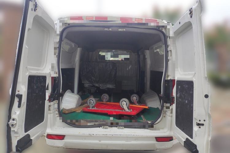Used Dongfeng Yufeng EM26 2023 Standard Edition 41.472 kWh Henan Lithium Power Trunk