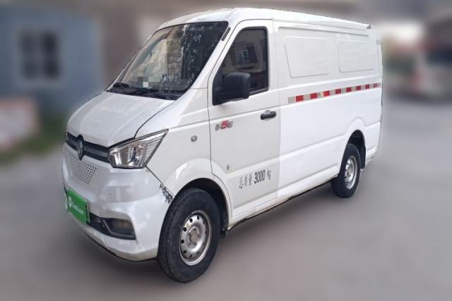 Dongfeng Yufeng EM26 2023 Standard Edition 41.472 kWh Henan Lithium Power usado