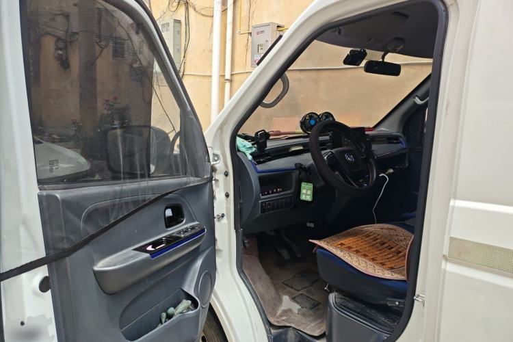 Used Dongfeng Yufeng EM26  Driver Seat