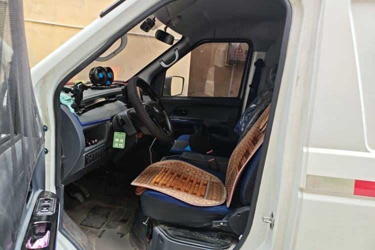 Used Dongfeng Yufeng EM26  Left Front Seat