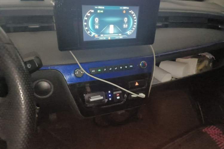 Used Dongfeng Yufeng EV  Audio And AC Panel