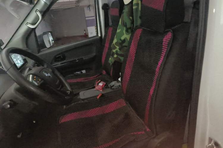 Used Dongfeng Yufeng EV  Left Rear Seat