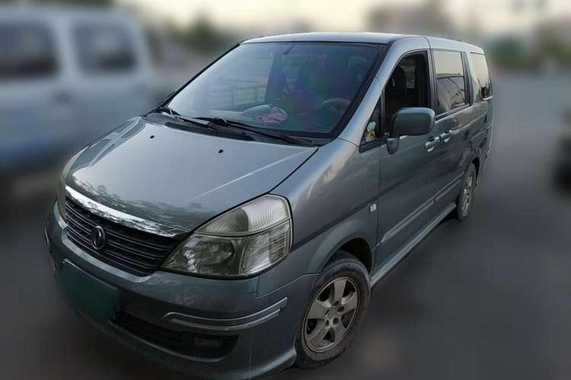 Used Dongfeng Yumsun 2009 2.5L Automatic Luxury Edition Front Left 45 Deg