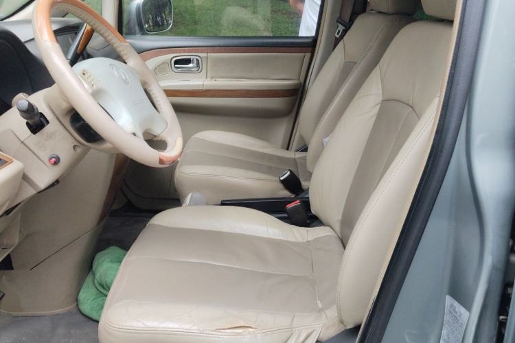 Used Dongfeng Yumsun 2009 2.5L Automatic Luxury Edition Left Front Seat