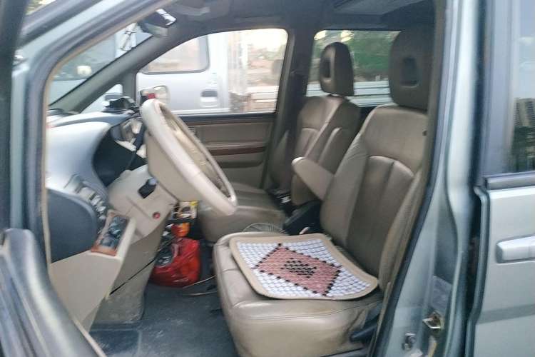 Used Dongfeng Yumsun 2009 2.5L Automatic Luxury Edition Left Front Seat