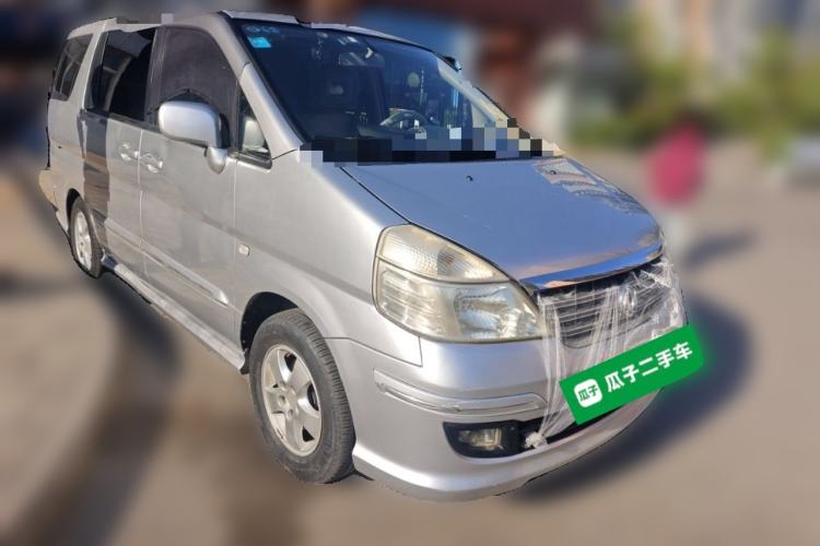 Used Dongfeng Yumsun 2009 2.0L Manual Luxury Edition Front Right 45 Deg