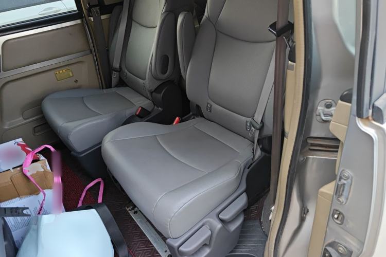 Used Dongfeng Yumsun 2009 2.0L Manual Luxury Edition Left Rear Seat