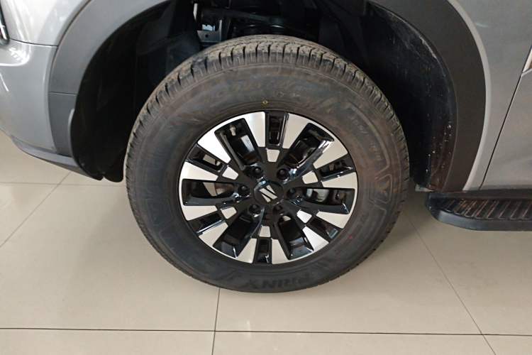 Used Dongfeng Zhengzhou Nissan Z9 2025 GT 2.0T Automatic Gasoline 4x4 First-Edition Smart Edition Exterior 7