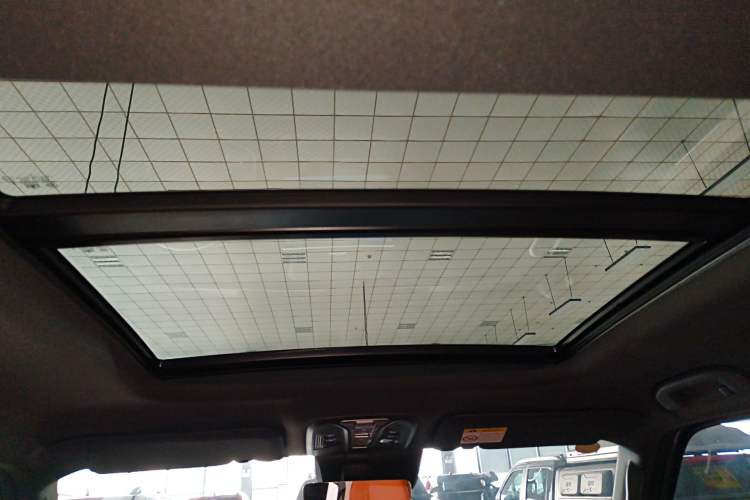 Used Dongfeng Zhengzhou Nissan Z9 2025 GT 2.0T Automatic Gasoline 4x4 First-Edition Smart Edition Headliner