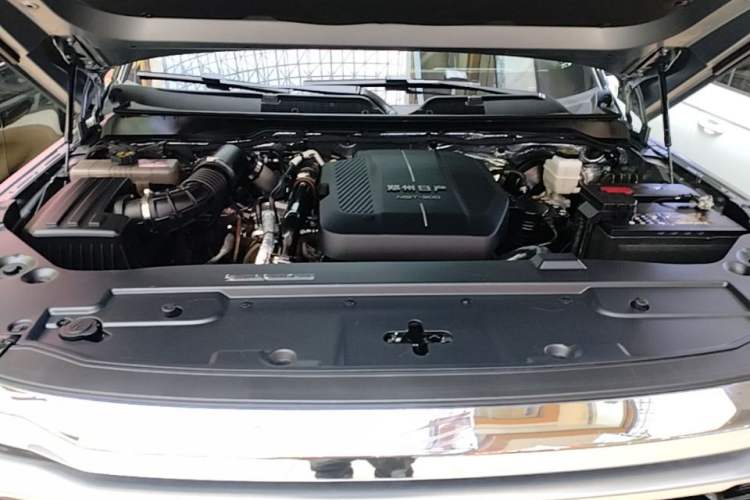 Used Dongfeng Zhengzhou Nissan Z9 2025 GT 2.3T Automatic Diesel 4x4 First Edition – Enjoyment Version Engine Bay