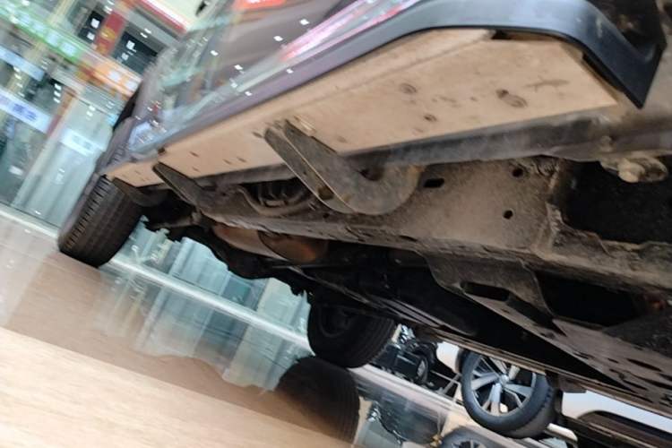 Used Dongfeng Zhengzhou Nissan Z9 2025 GT 2.3T Automatic Diesel 4x4 First Edition – Enjoyment Version Right Side Sill