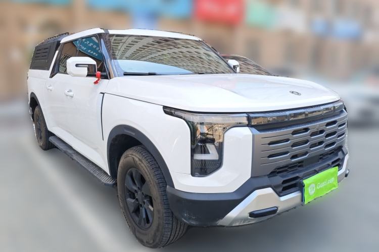 Used Dongfeng Zhengzhou Nissan Z9 2025 2.0T Automatic Gasoline 4WD Enjoyment Edition with Long Cargo Bed Front Right 45 Deg