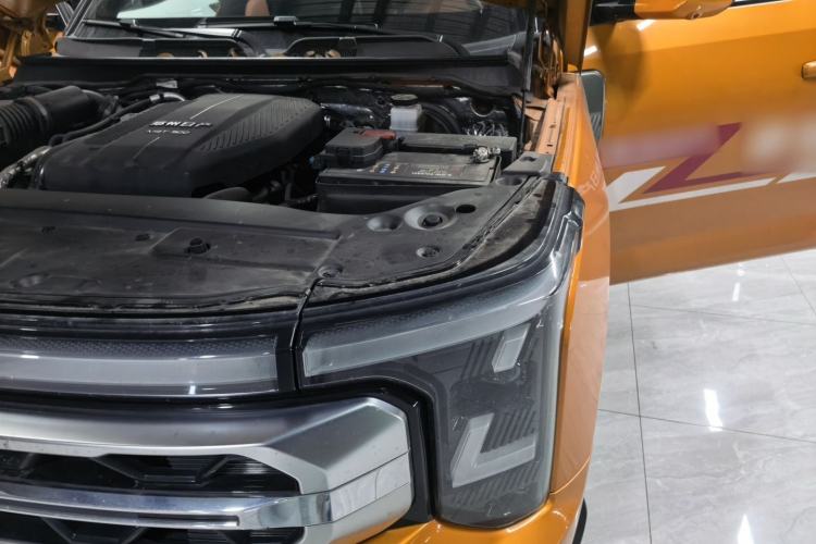 Used Dongfeng Zhengzhou Nissan Z9 2025 GT 2.3T Automatic Diesel 4x4 First-Edition Smart Edition Engine Bay Left