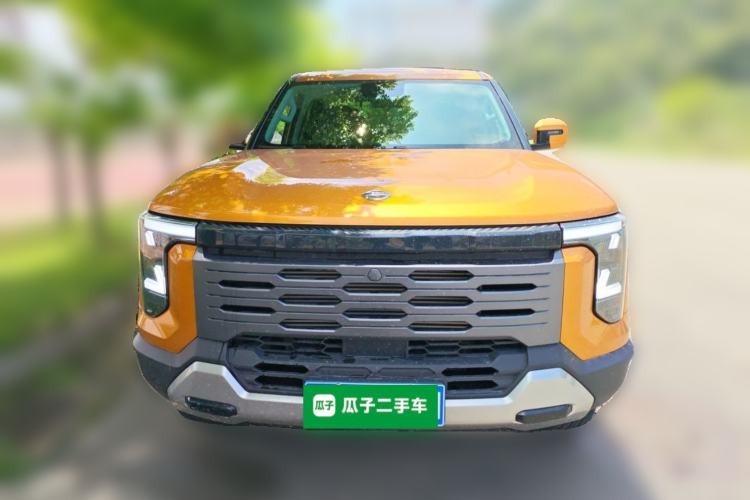 Used Dongfeng Zhengzhou Nissan Z9 2025 2.3T Automatic Diesel Two-Wheel Drive Enjoyment Edition Front