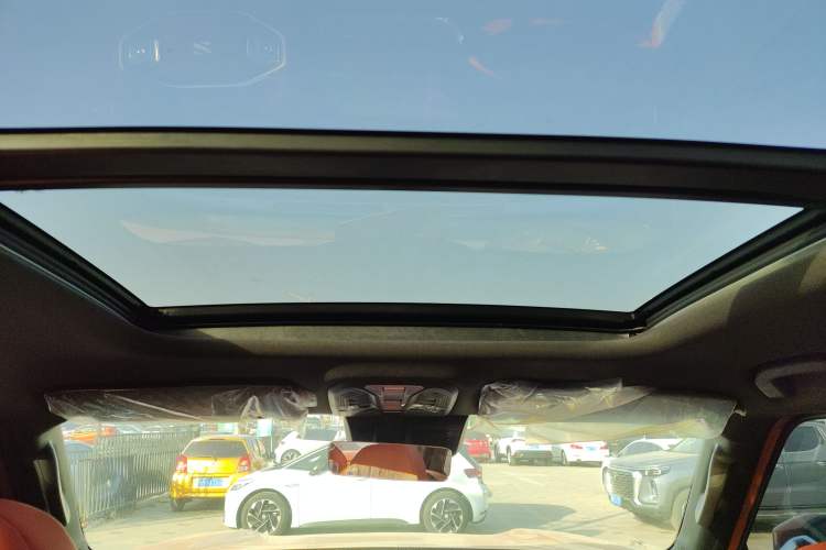 Used Dongfeng Zhengzhou Nissan Z9 2025 GT 2.0T Automatic Gasoline 4x4 Smart Edition Headliner