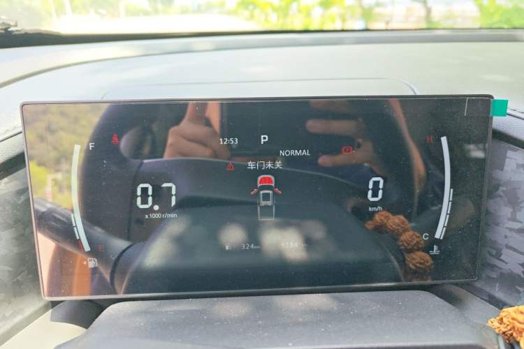 Used Dongfeng Zhengzhou Nissan Z9 2025 2.3T Automatic Diesel Two-Wheel Drive Enjoyment Edition Instrument Cluster