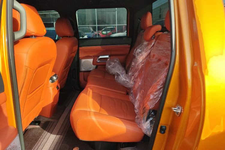Used Dongfeng Zhengzhou Nissan Z9 2025 GT 2.0T Automatic Gasoline 4x4 Smart Edition Interior 4
