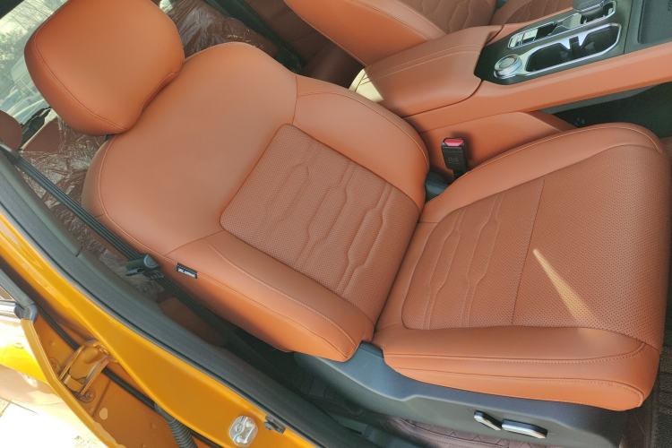 Used Dongfeng Zhengzhou Nissan Z9 2025 GT 2.0T Automatic Gasoline 4x4 Smart Edition Right Front Seat