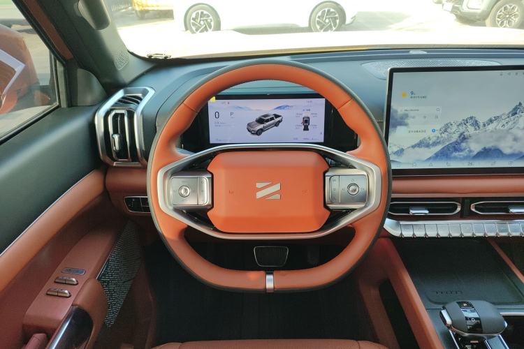 Used Dongfeng Zhengzhou Nissan Z9 2025 GT 2.0T Automatic Gasoline 4x4 Smart Edition Steering Wheel