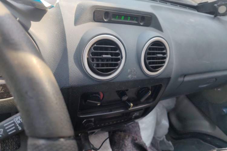 Used Dongfeng Zhengzhou Nissan Z9 GE PHEV  Audio And AC Panel