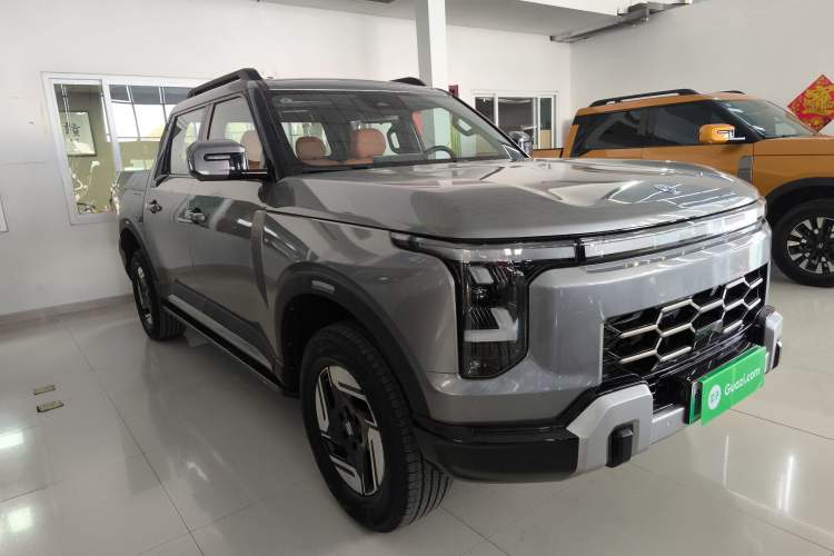 Used Dongfeng Zhengzhou Nissan Z9 GE PHEV 2025 135KM All-Wheel Drive Deluxe Edition Exterior 2