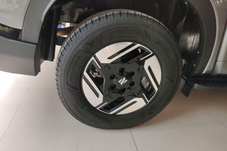 Used Dongfeng Zhengzhou Nissan Z9 GE PHEV 2025 135 km All-Wheel-Drive Exploration Edition Exterior 8