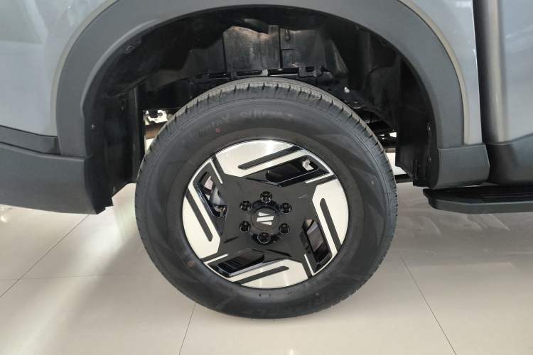 Used Dongfeng Zhengzhou Nissan Z9 GE PHEV 2025 135KM All-Wheel Drive Deluxe Edition Exterior 8