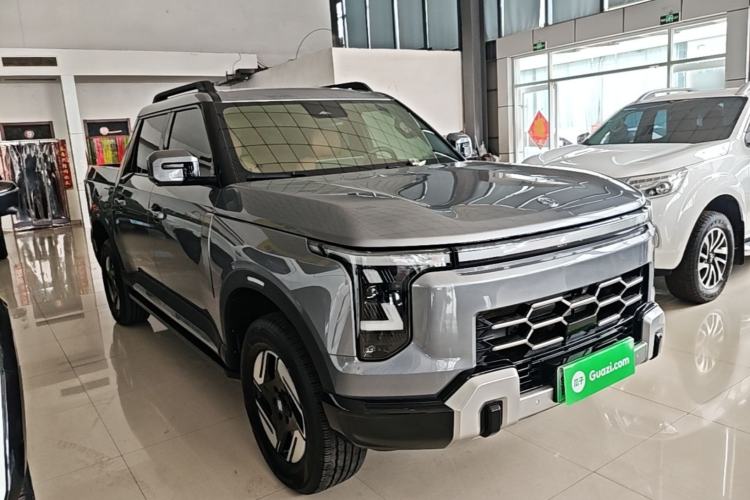 Used Dongfeng Zhengzhou Nissan Z9 GE PHEV 2025 135KM All-Wheel Drive Deluxe Edition Front Right 45 Deg