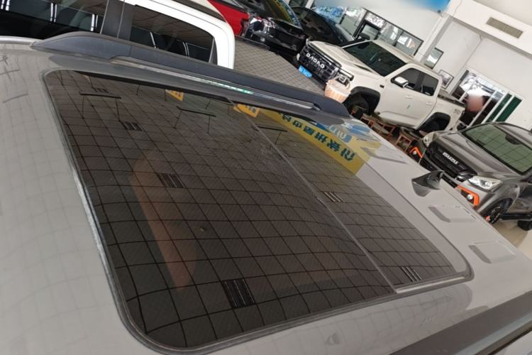 Used Dongfeng Zhengzhou Nissan Z9 GE PHEV 2025 135KM All-Wheel Drive Deluxe Edition Roof