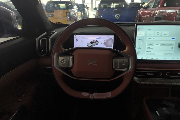 Used Dongfeng Zhengzhou Nissan Z9 GE PHEV 2025 135KM All-Wheel Drive Deluxe Edition Steering Wheel