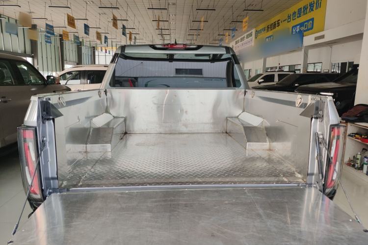 Used Dongfeng Zhengzhou Nissan Z9 GE PHEV 2025 135 km All-Wheel-Drive Exploration Edition Trunk
