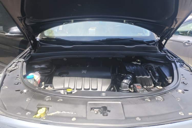 Used DORCEN G60 2019 1.6L Manual Elite Model China V Standard Engine Bay