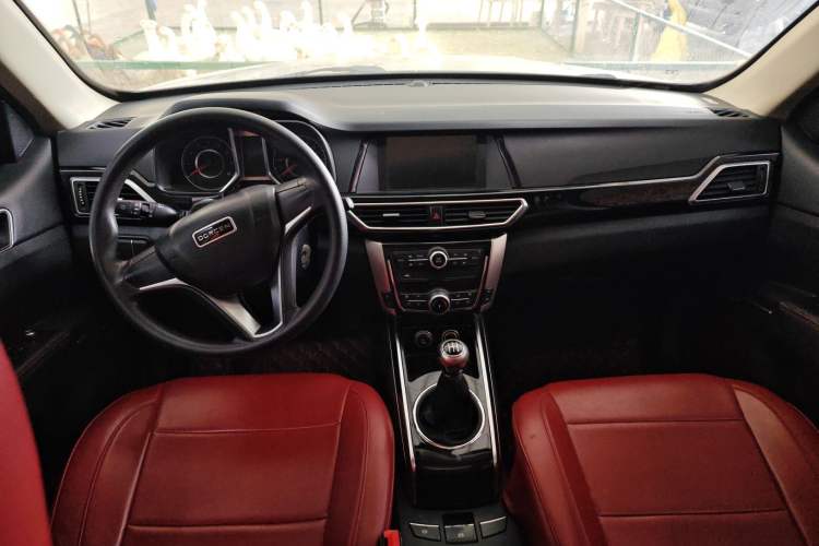 Used DORCEN G60 2019 1.6L Manual Elite Model China V Standard Interior 2