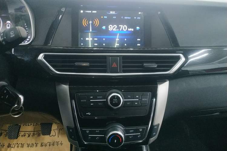 Used DORCEN G60 2019 1.6L Manual Elite Model China VI Audio And AC Panel