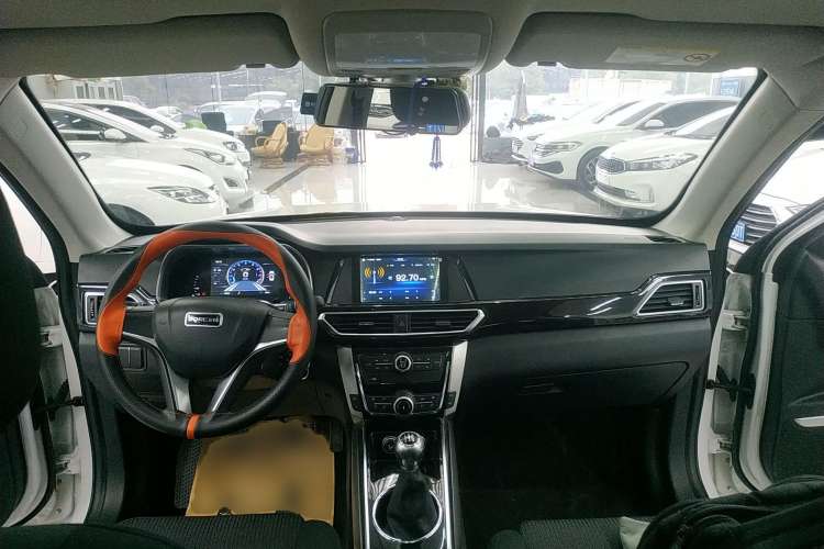 Used DORCEN G60 2019 1.6L Manual Elite Model China VI Center Console
