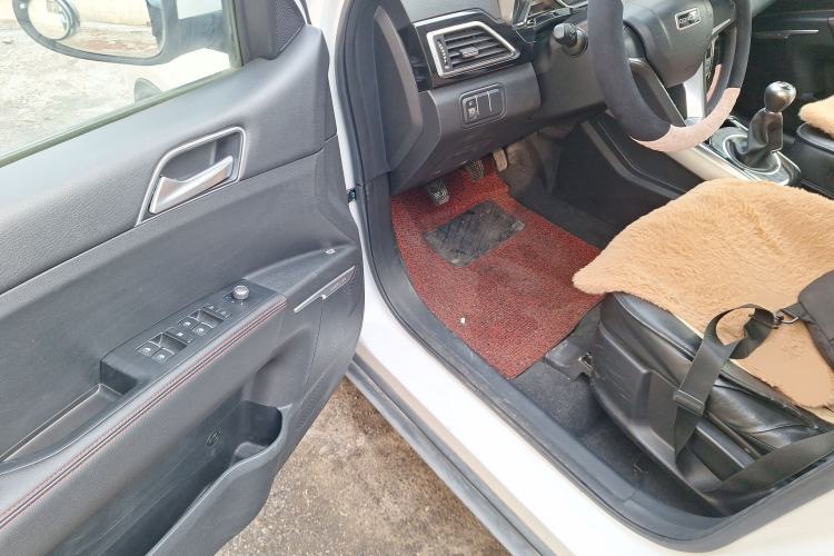 Used DORCEN G60 2019 1.6L Manual Elite Model China V Standard Driver Seat
