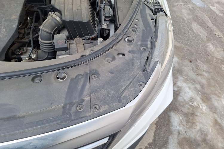 Used DORCEN G60 2019 1.6L Manual Elite Model China V Standard Engine Bay Left