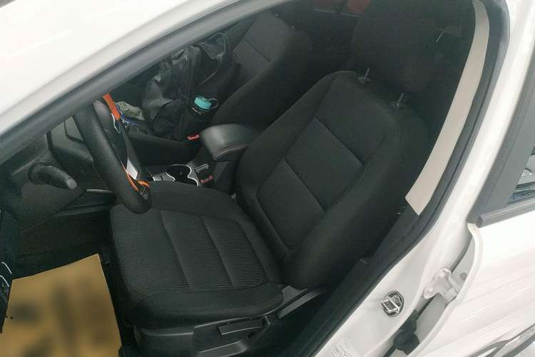 Used DORCEN G60 2019 1.6L Manual Elite Model China VI Left Front Seat