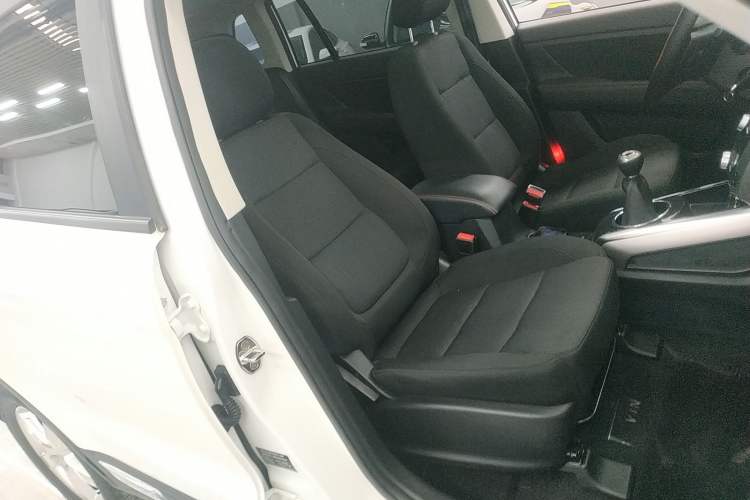 Used DORCEN G60 2019 1.6L Manual Elite Model China VI Right Front Seat