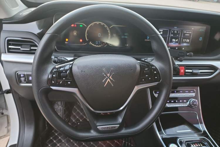 Used DORCEN G60S 2019 1.5T Automatic Luxury Version China VI Standard Interior 5