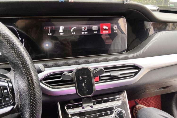 Used DORCEN G60S 2019 1.5T Automatic Supreme Grade China V Standard Audio And AC Panel