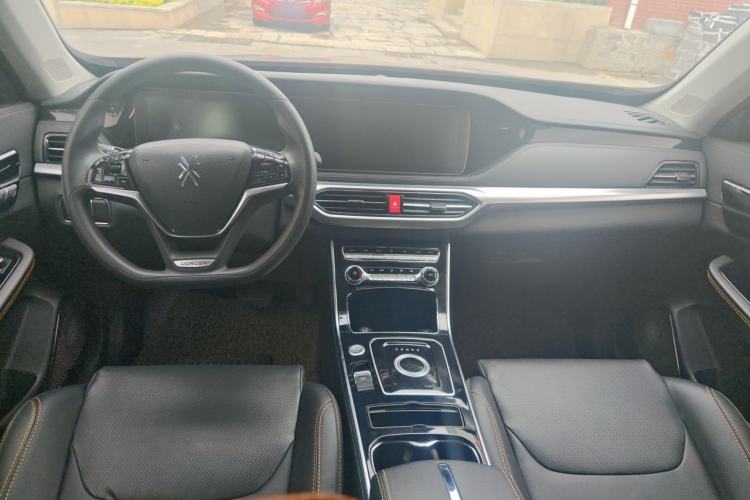 Used DORCEN G60S 2019 1.5T Automatic Luxury Version China VI Standard Center Console